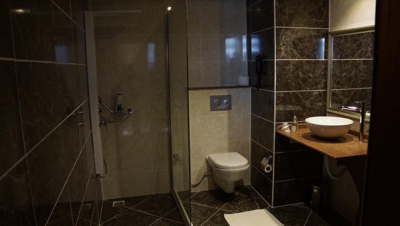 Mesa Hotel Batman Habitación foto